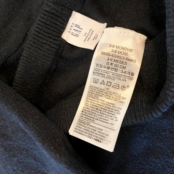 GAP Baby Boy Hoodie and Pants Set, 3-6M - Picture 2 of 2